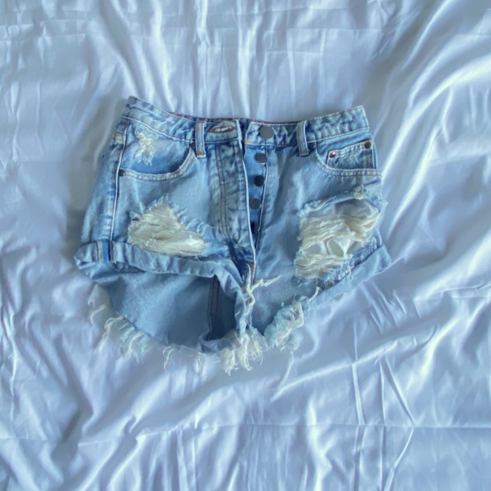 Short jeans